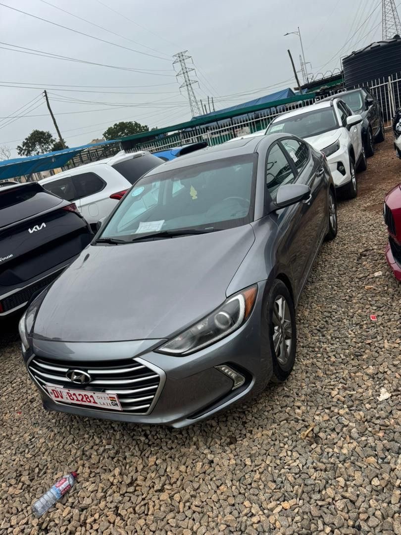 2018 HYUNDAI ELANTRA